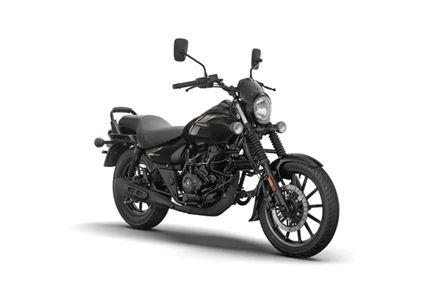 Lançamento do Bajaj Avenger 220 Street 2026