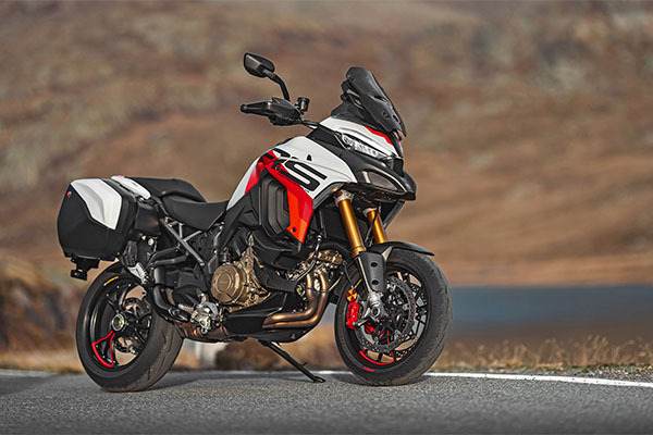 A Gazeta  A nova Ducati Multistrada V4 RS tem a proposta de ser a  motocicleta da categoria Turismo mais esportiva de todos os tempos